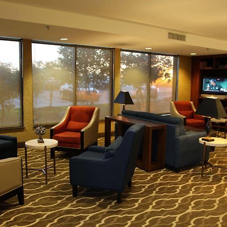 Comfort Suites Speedway - Kansas City Buitenkant foto