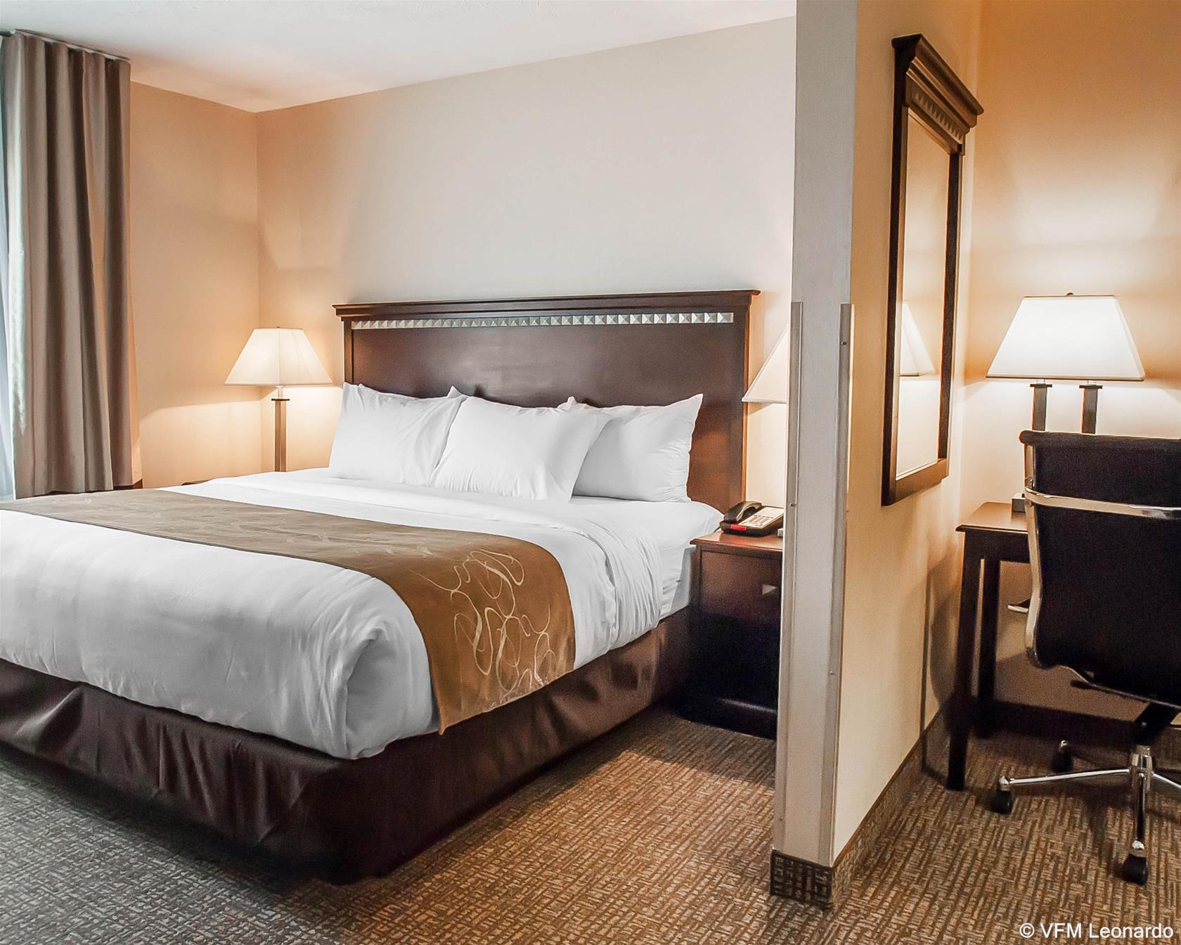 Comfort Suites Speedway - Kansas City Buitenkant foto