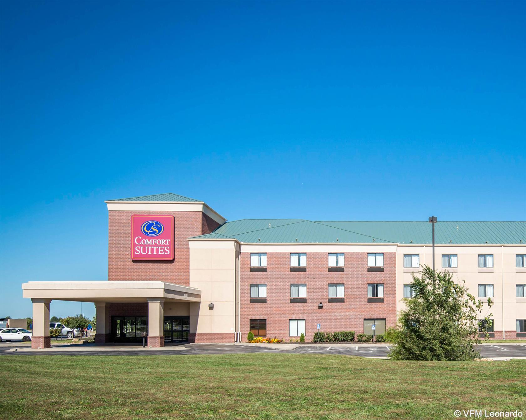 Comfort Suites Speedway - Kansas City Buitenkant foto